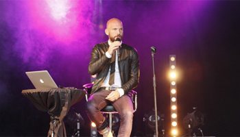 Chanteur à Bordeaux